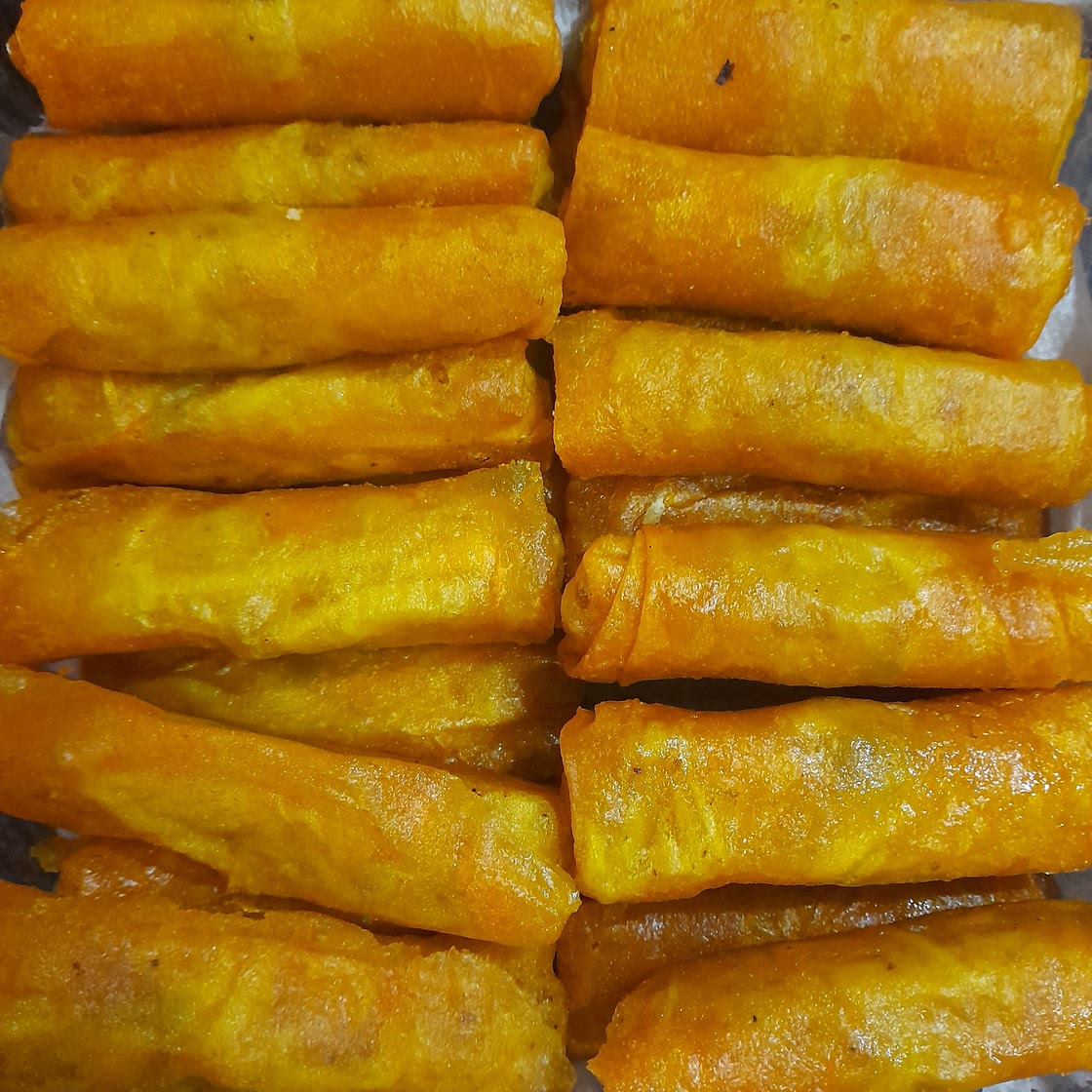 Lumpia (Fresh spring rolls)