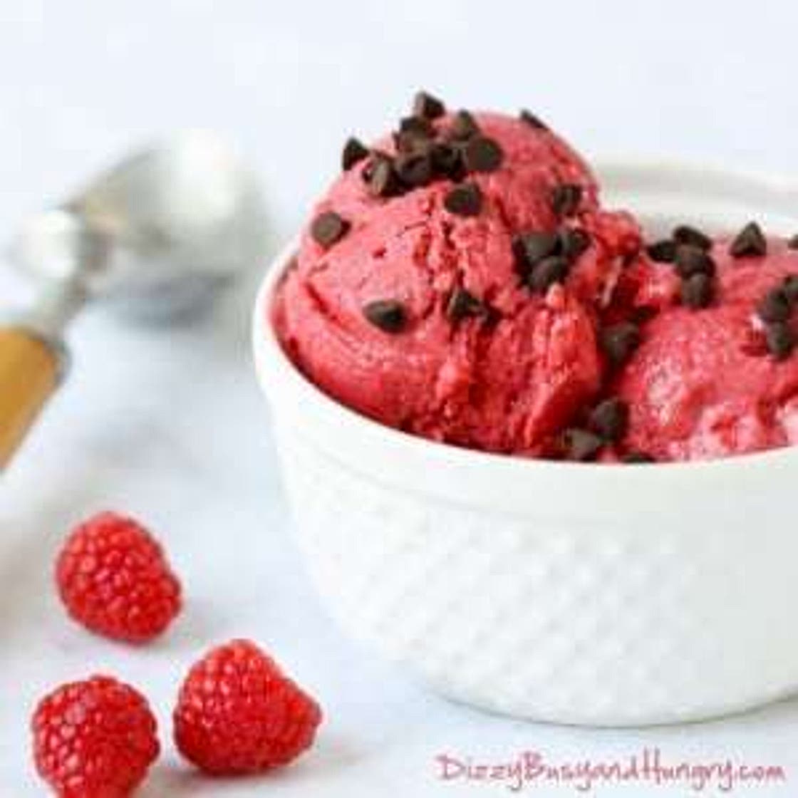 Raspberry Frozen Yogurt
