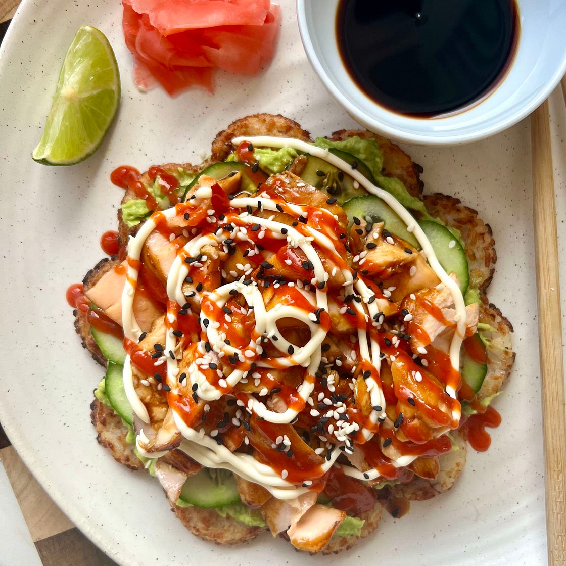 COOKED SALMON CRISPY RICE WAFFLE 🤤 with smashed avocado & cucumber.