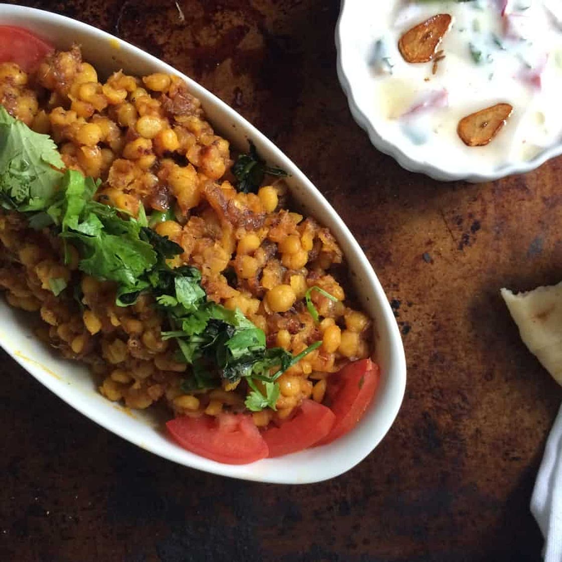 Dhaba Style Chanay ki Daal or Gram Lentils