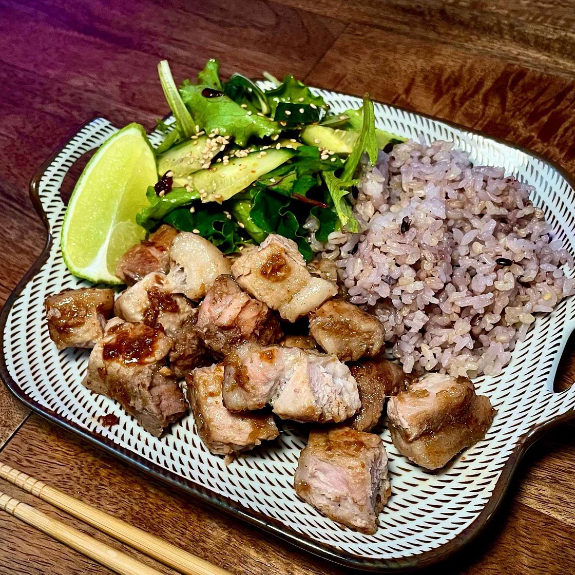 Sườn Nướng Sả - Vietnamese Grilled Lemongrass Pork Chops