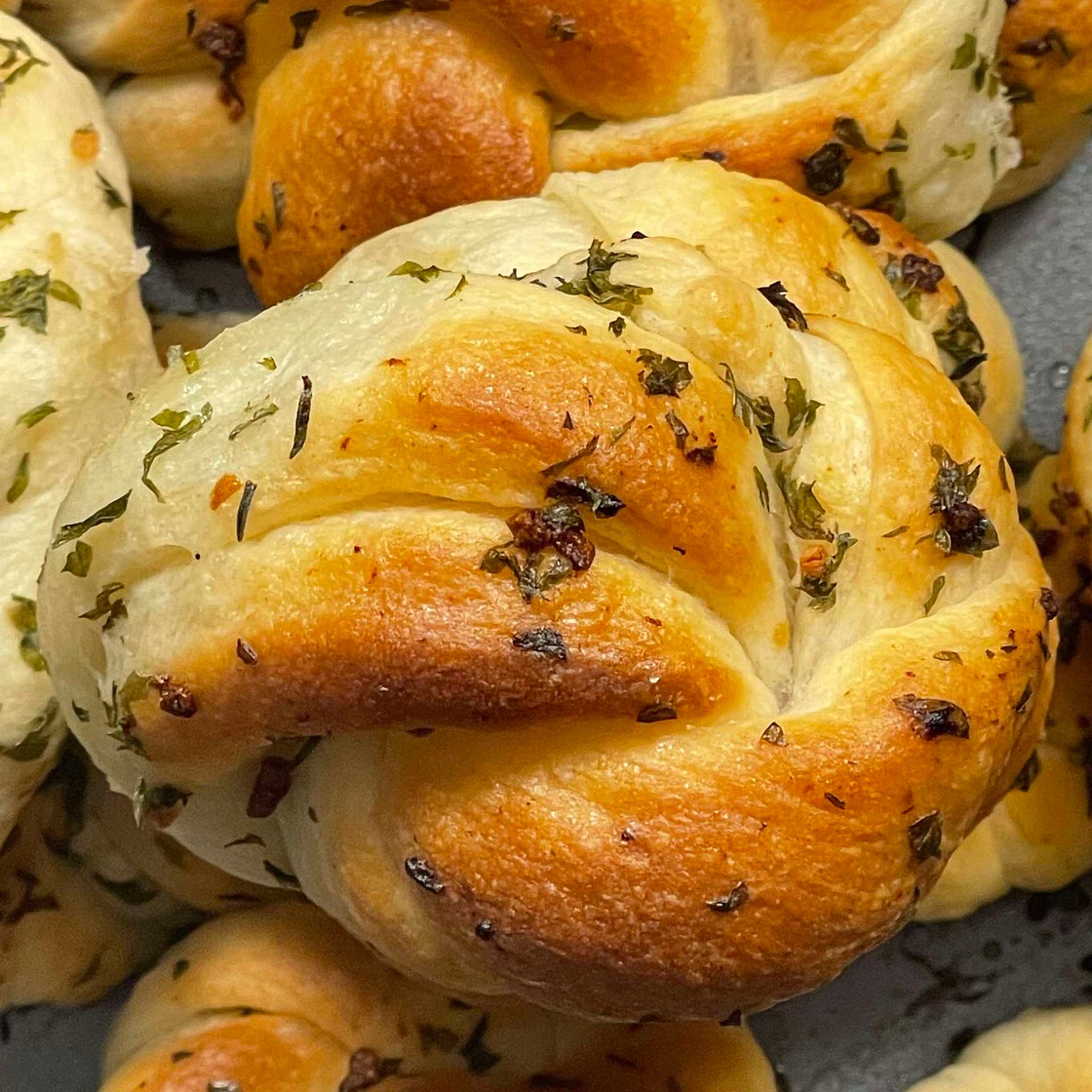 Garlic Knots (Homemade) 