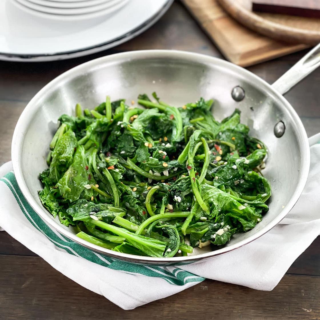 Garlicky Sauteed Mustard Greens