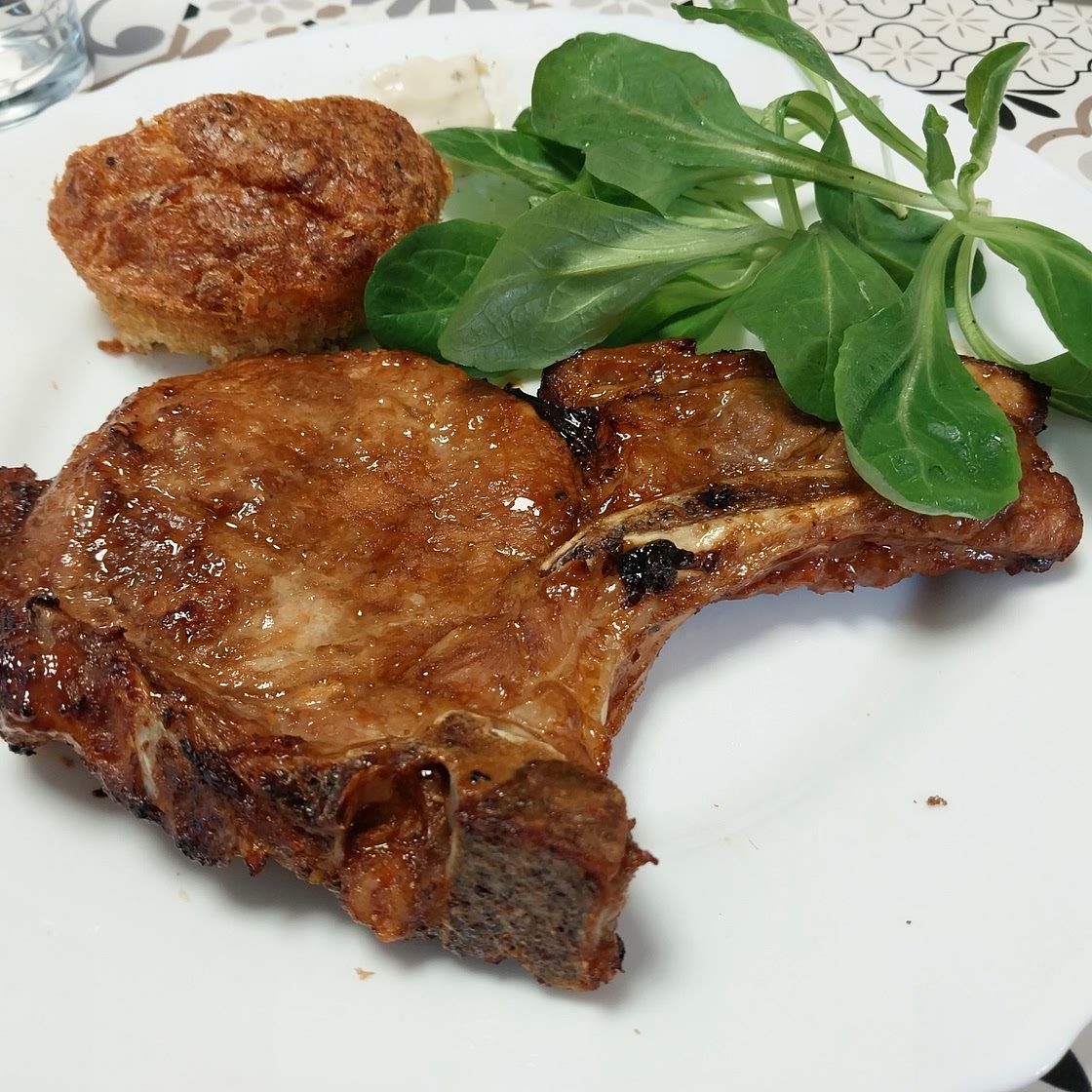 Côtes de porc à la sauce d'huîtres