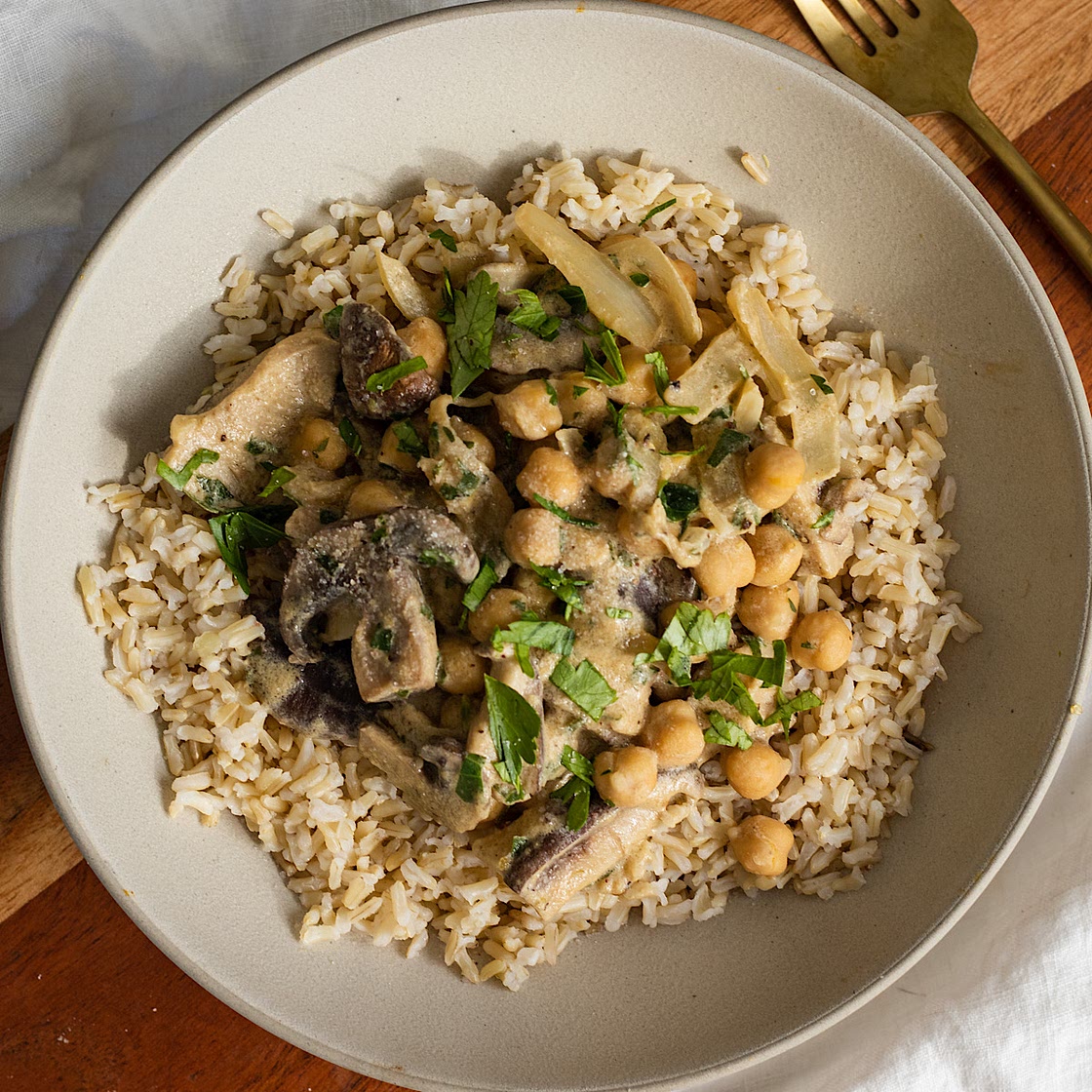 Vegan Mushroom and Chickpea Stroganoff