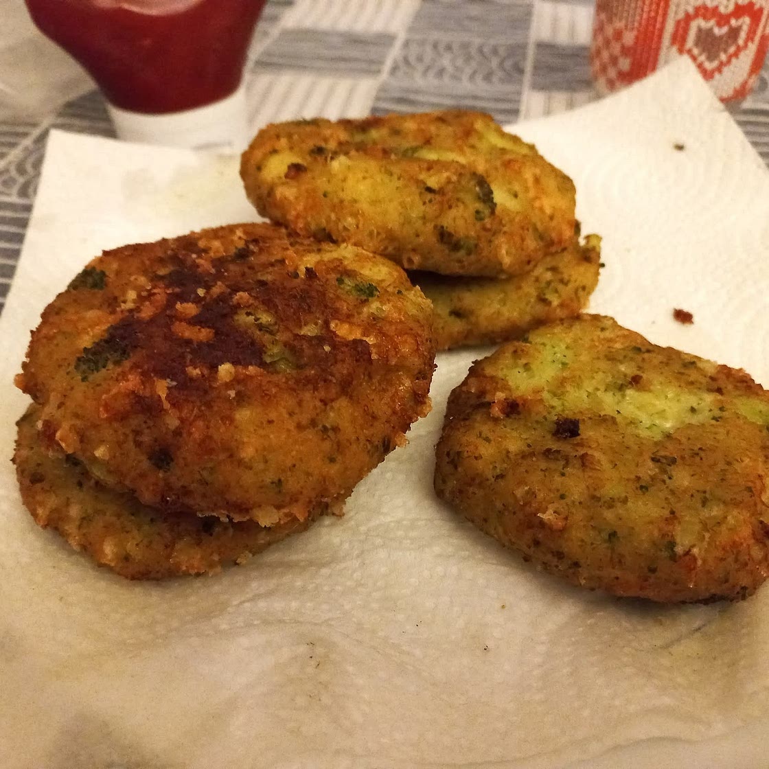 Tortitas de Brócoli con Queso