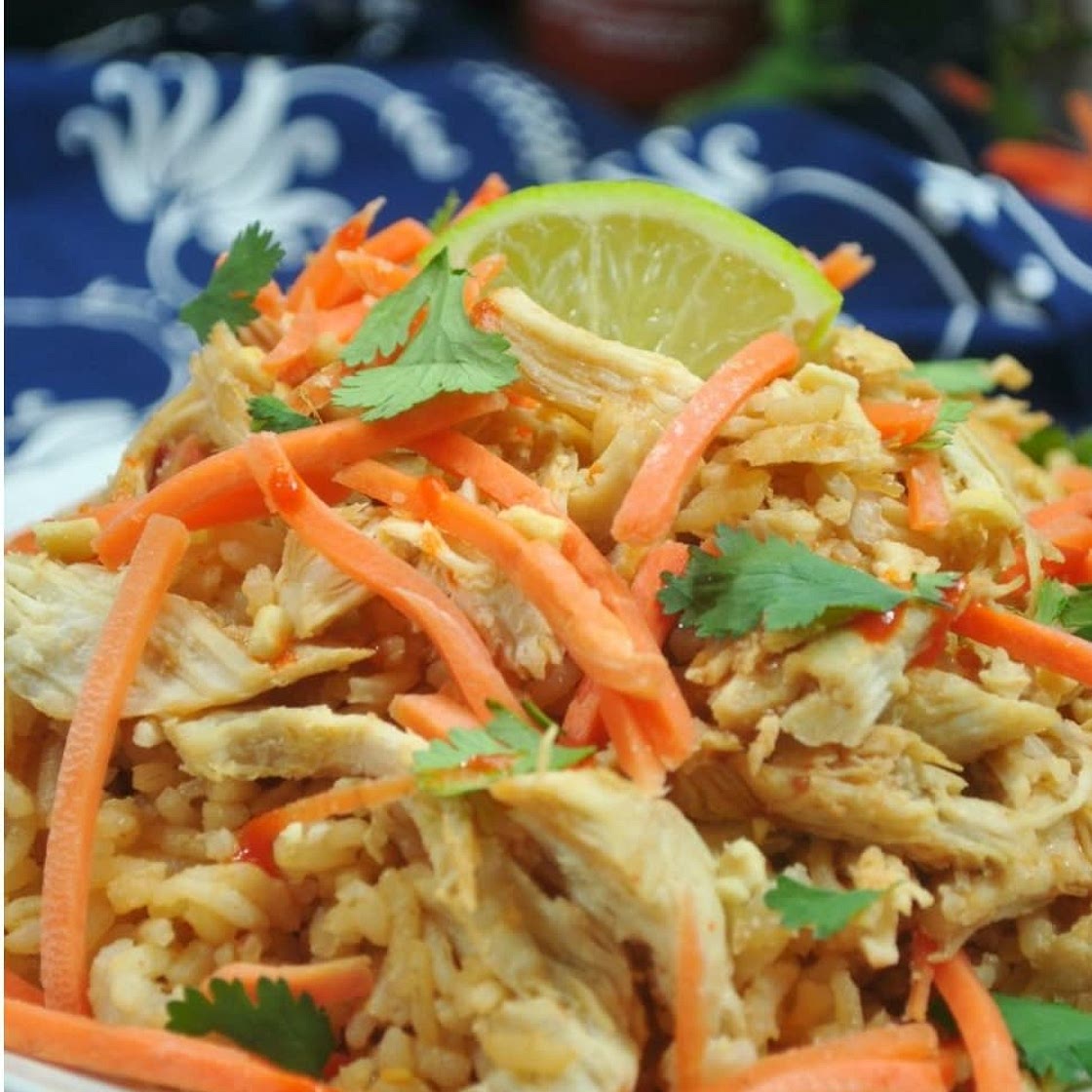 Instant Pot Thai Chicken Rice Bowl