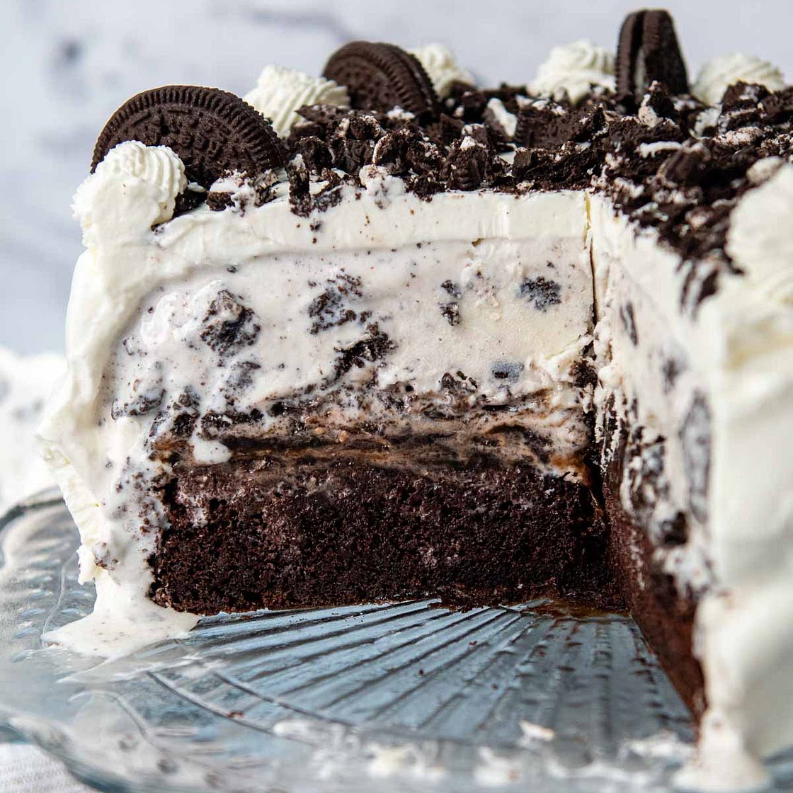 Gluten Free Oreo Ice Cream Cake (Best, Easy Recipe)