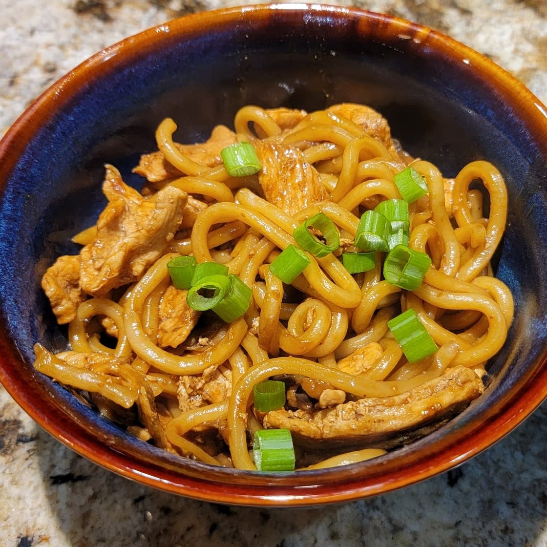 Hoisin Chicken Udon Noodles