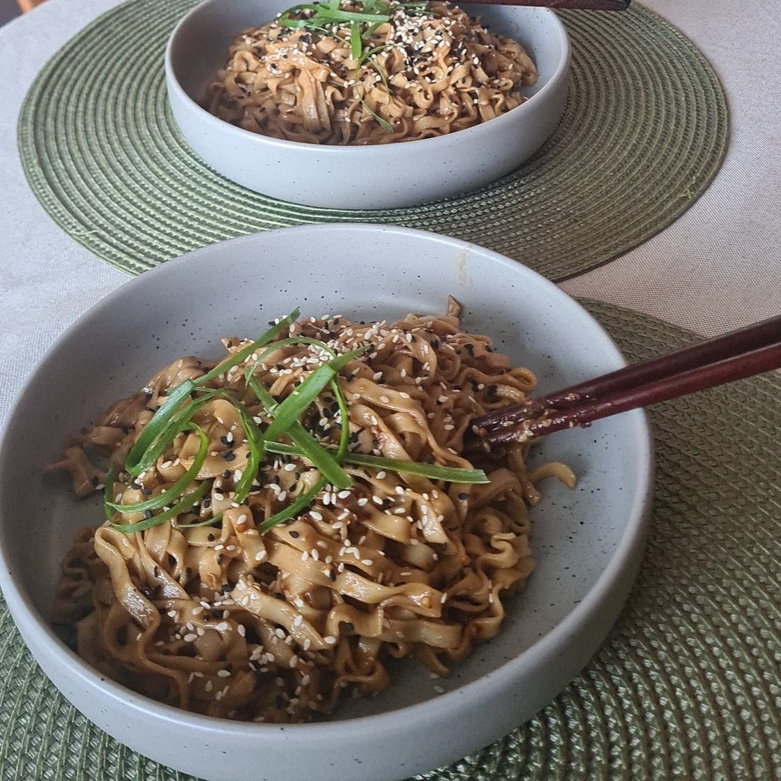 5 Minute Chili Oil Noodles