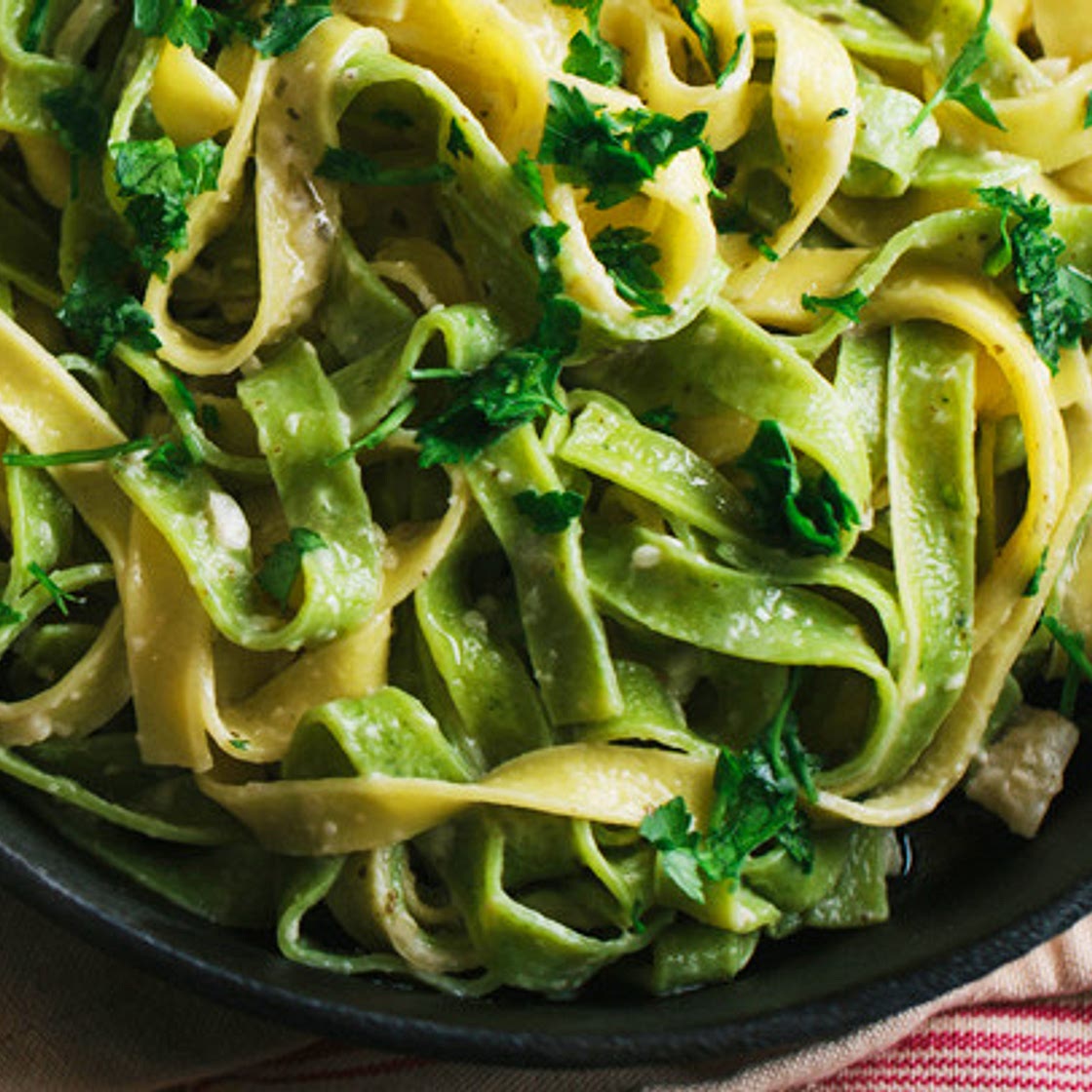 Spinach Fettuccine With Chicken and Sautéed Greens