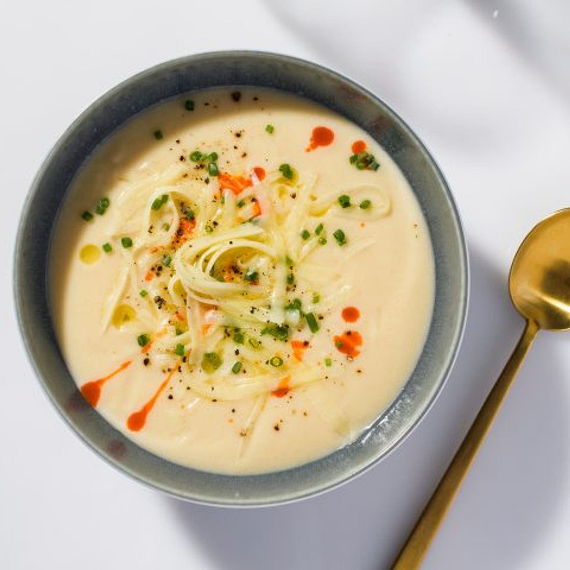 Creamy, Garlicky Cauliflower and Cheddar Soup