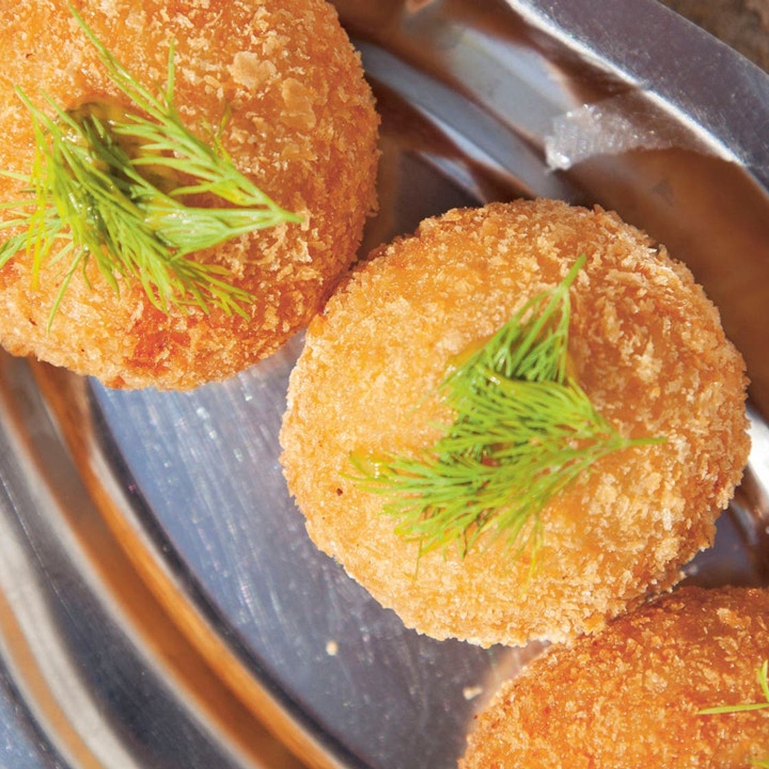 La recette addictive des arancini fourrés à la scarmoza
