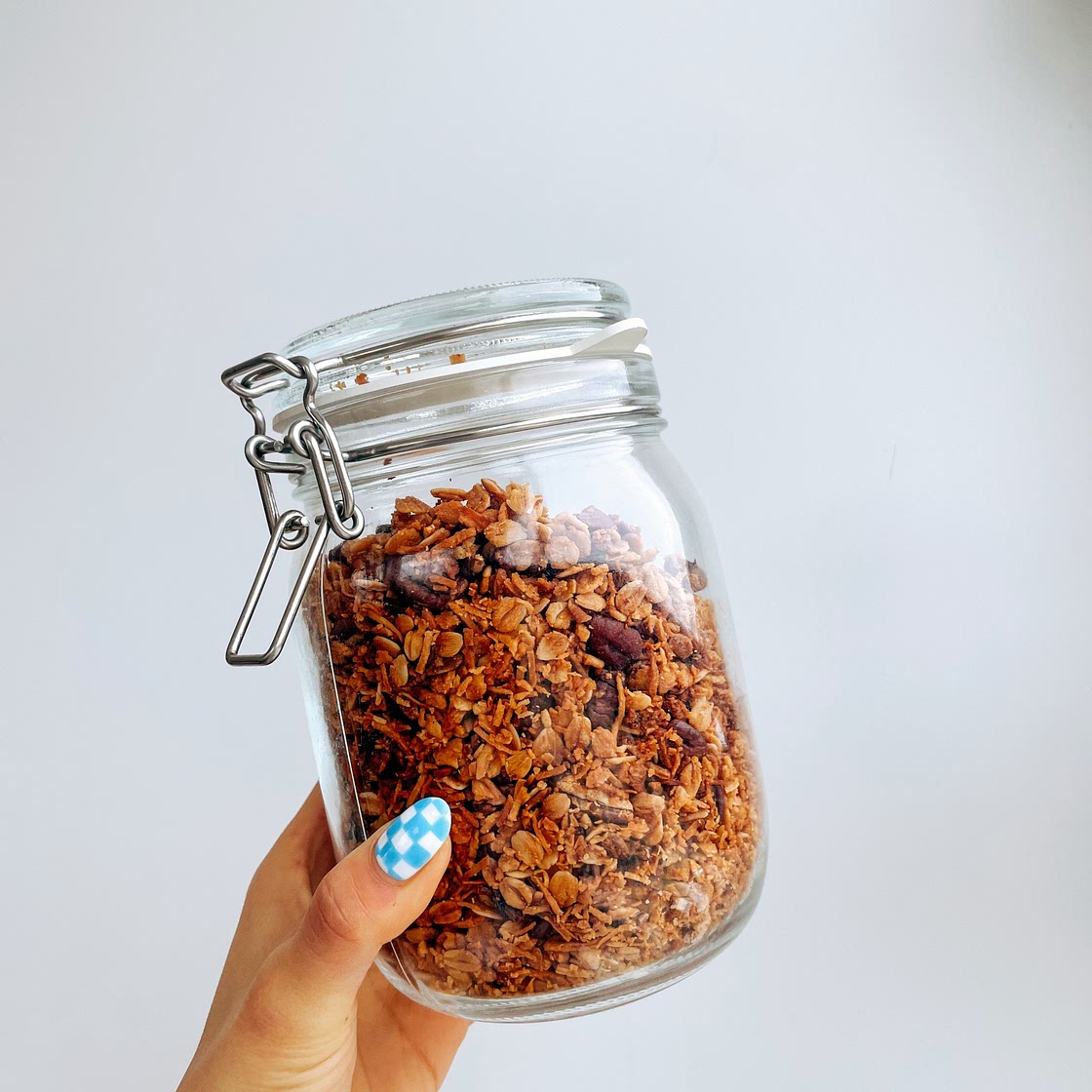MAPLE PECAN GRANOLA (VEGAN)