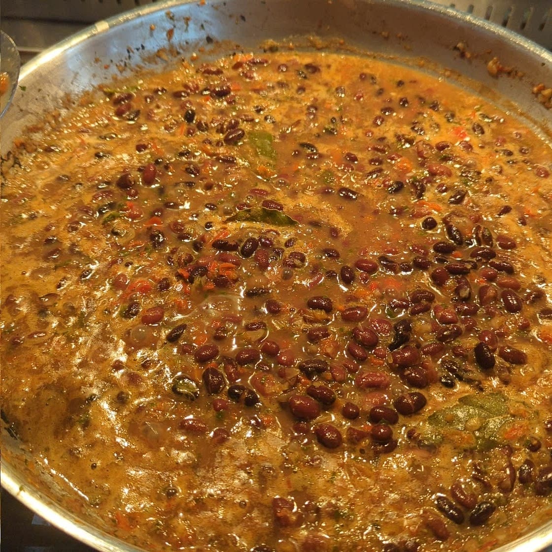 Quick Cuban Style Black Beans
