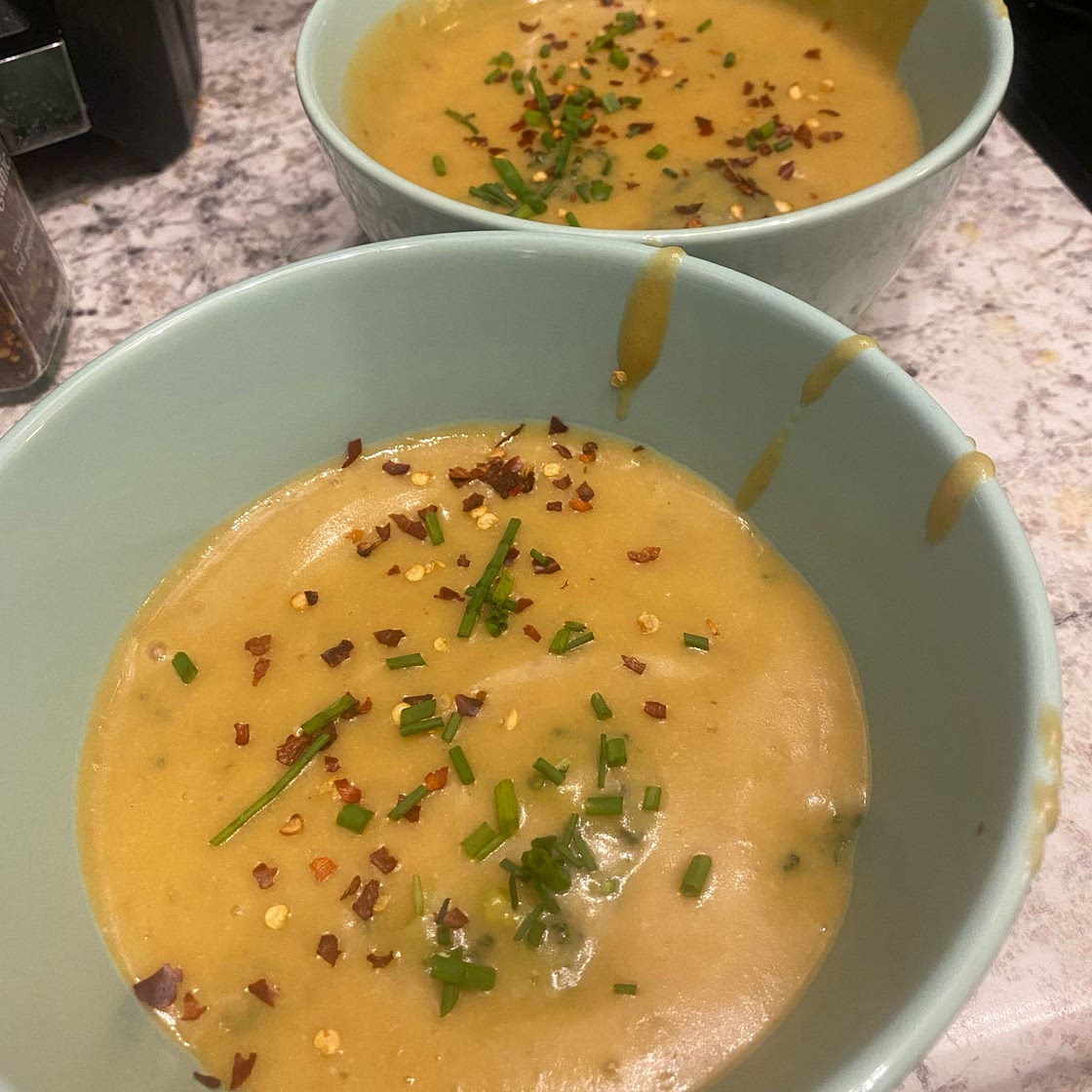 Vegan Broccoli Potato Soup