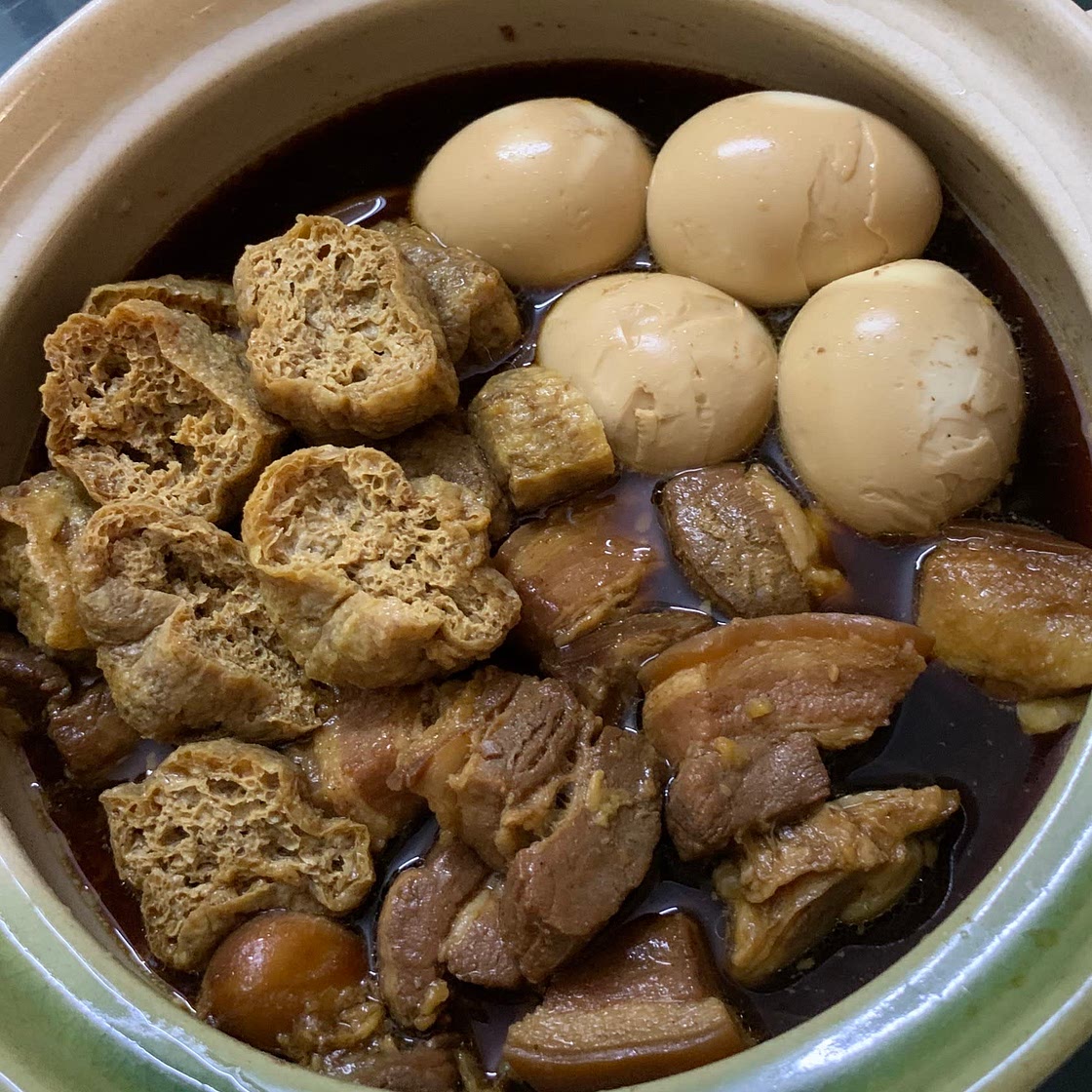 Braised Pork in Soya Sauce 