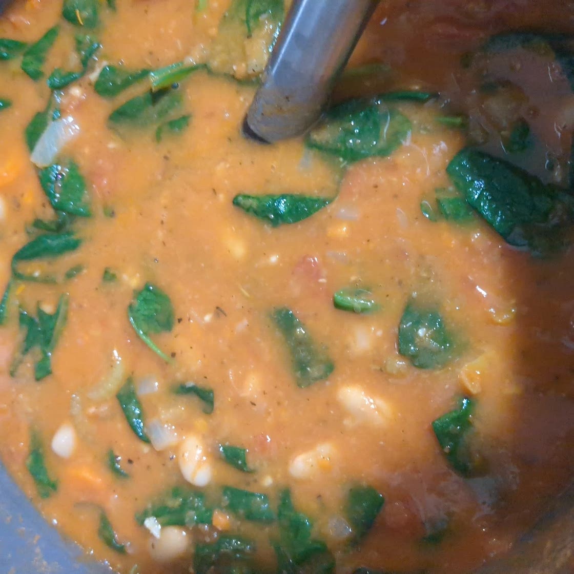 Creamy Tuscan White Bean & Kale Soup (1 Pot!)