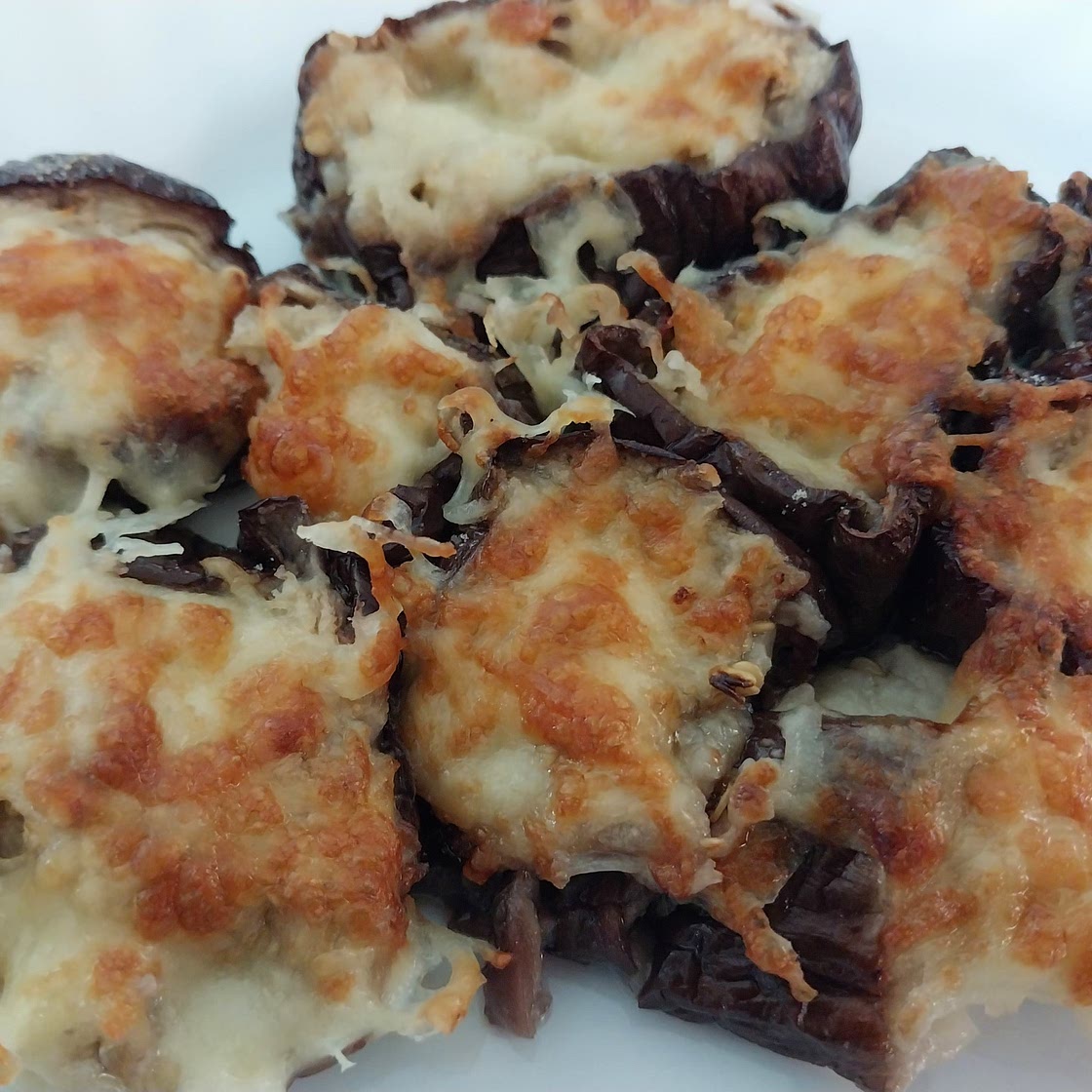 Aubergine gratinée