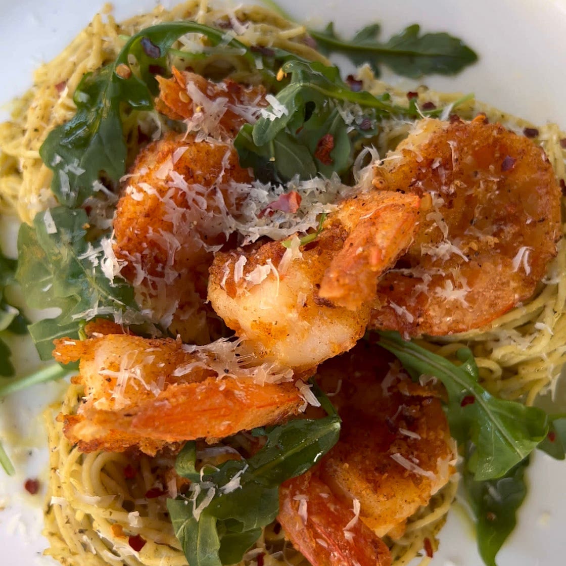 Garlic Butter Shrimp Pesto Pasta 