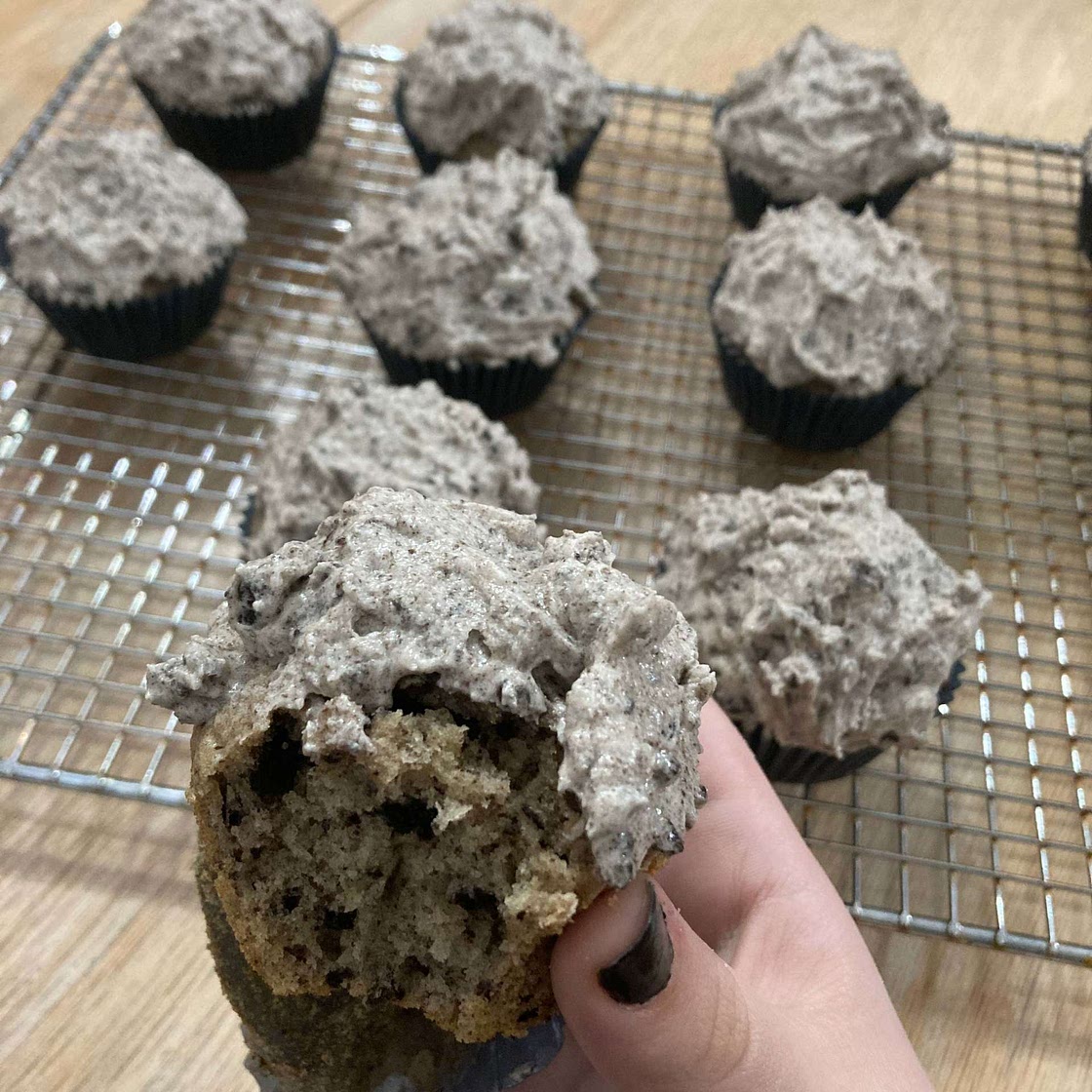 Cookies and Cream Cupcakes
