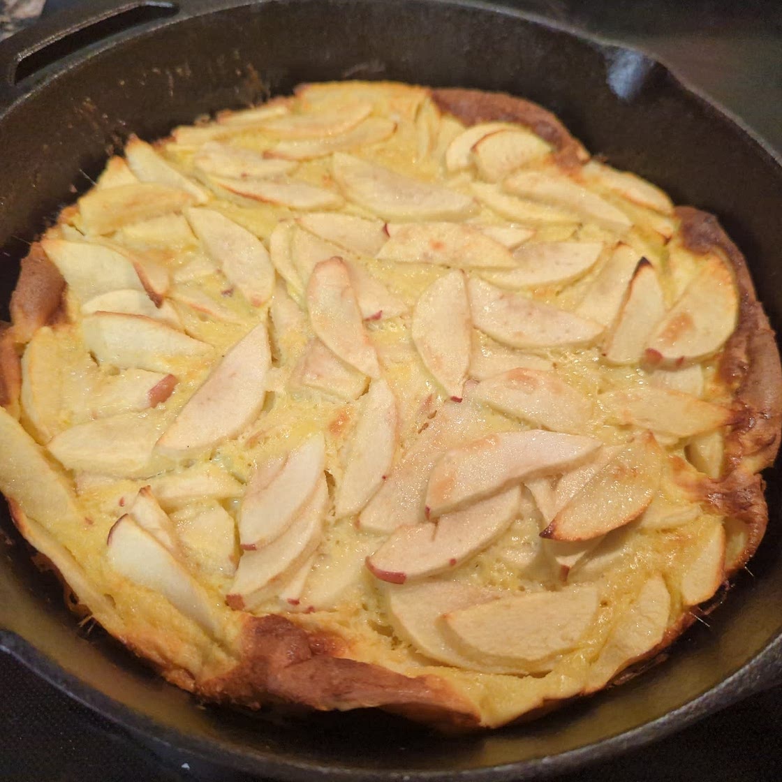 Gamma's Pannekoeken – Baked Apple Pancake