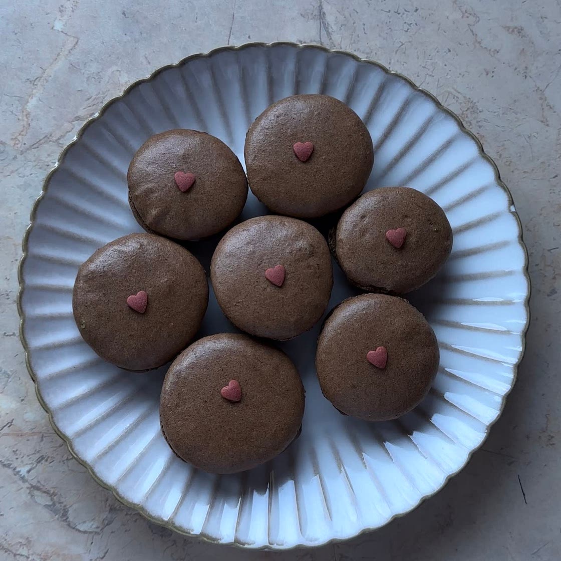 Valentine’s Day macarons ❤️