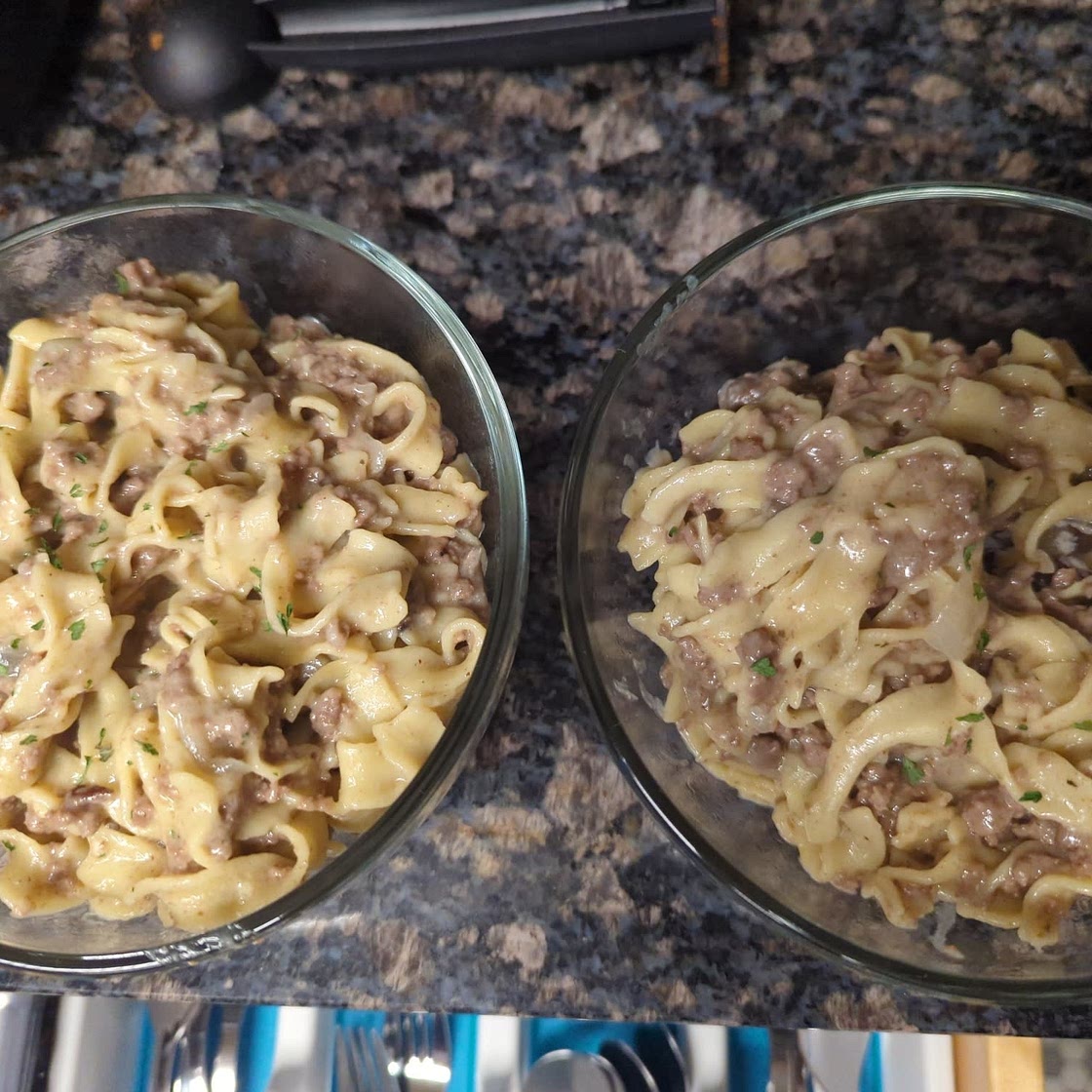 Easy Instant Pot Stroganoff