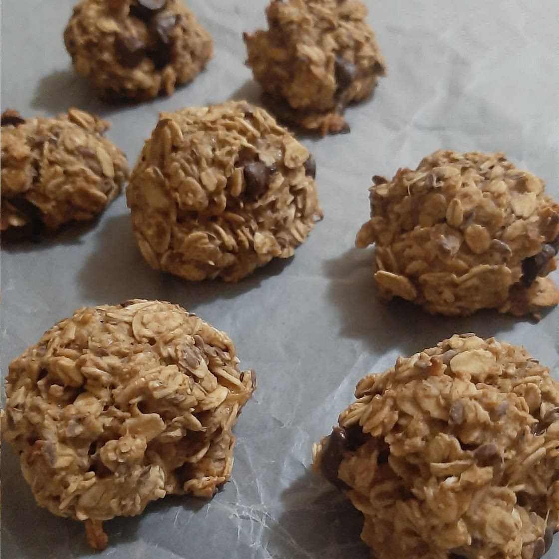 Banana Peanut Butter Oat Chocolate Chip Cookies (Gluten-Free)