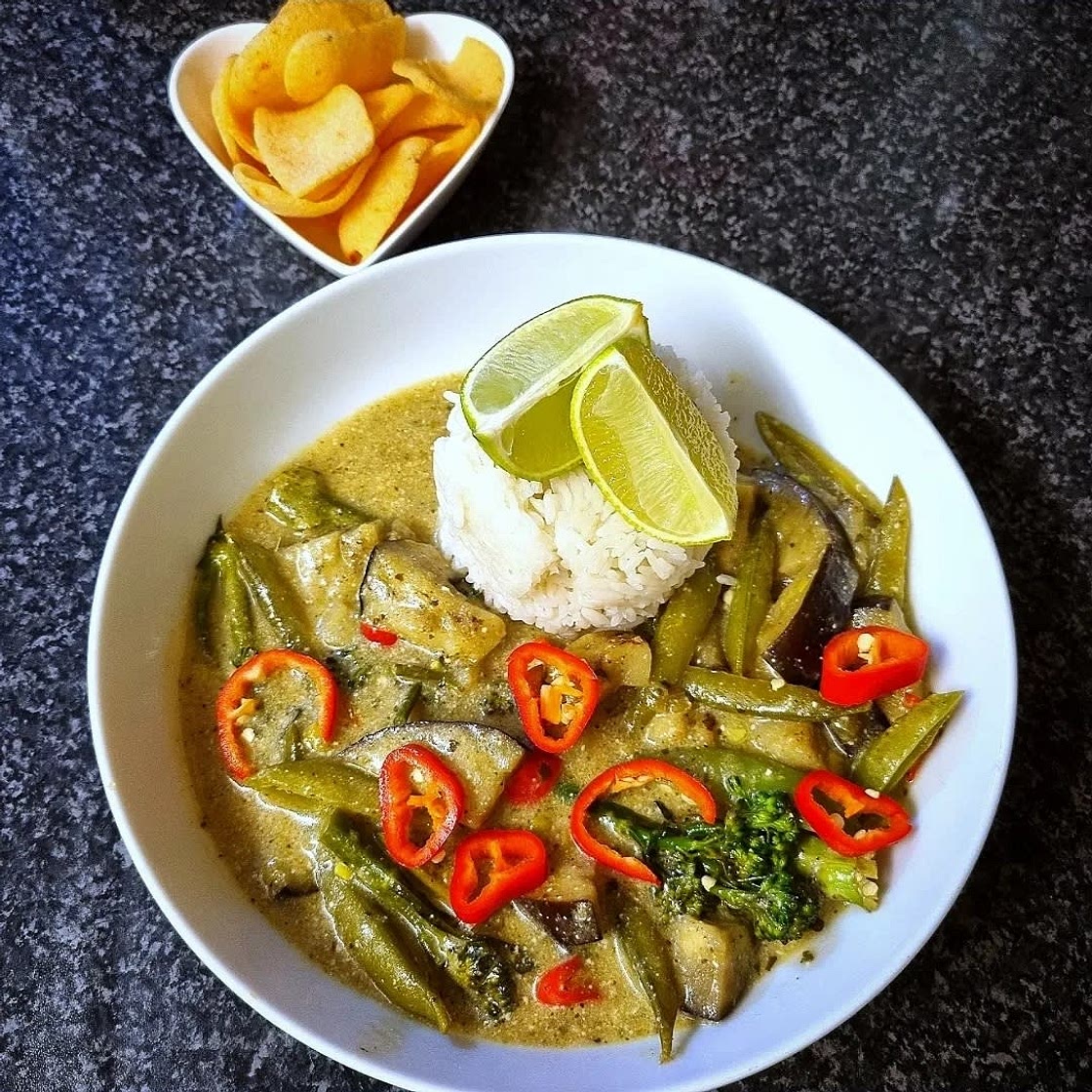 Thai Green Vegetable Curry With Lime