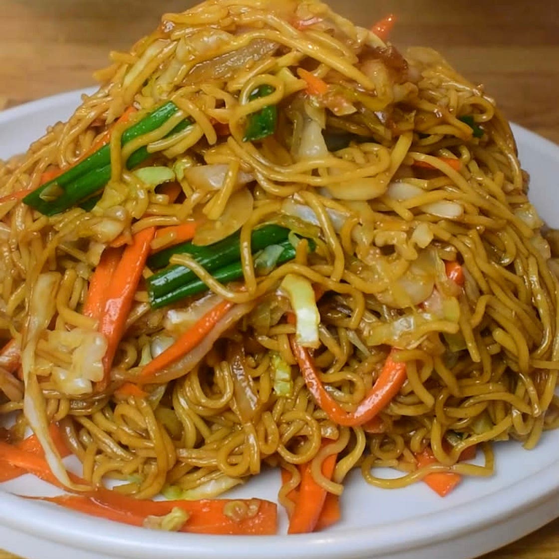 EASY 15-MINUTE LO MEIN RECIPE