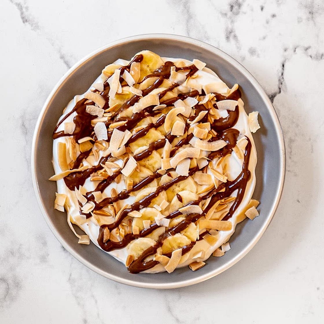Chocolate–peanut butter breakfast bowl