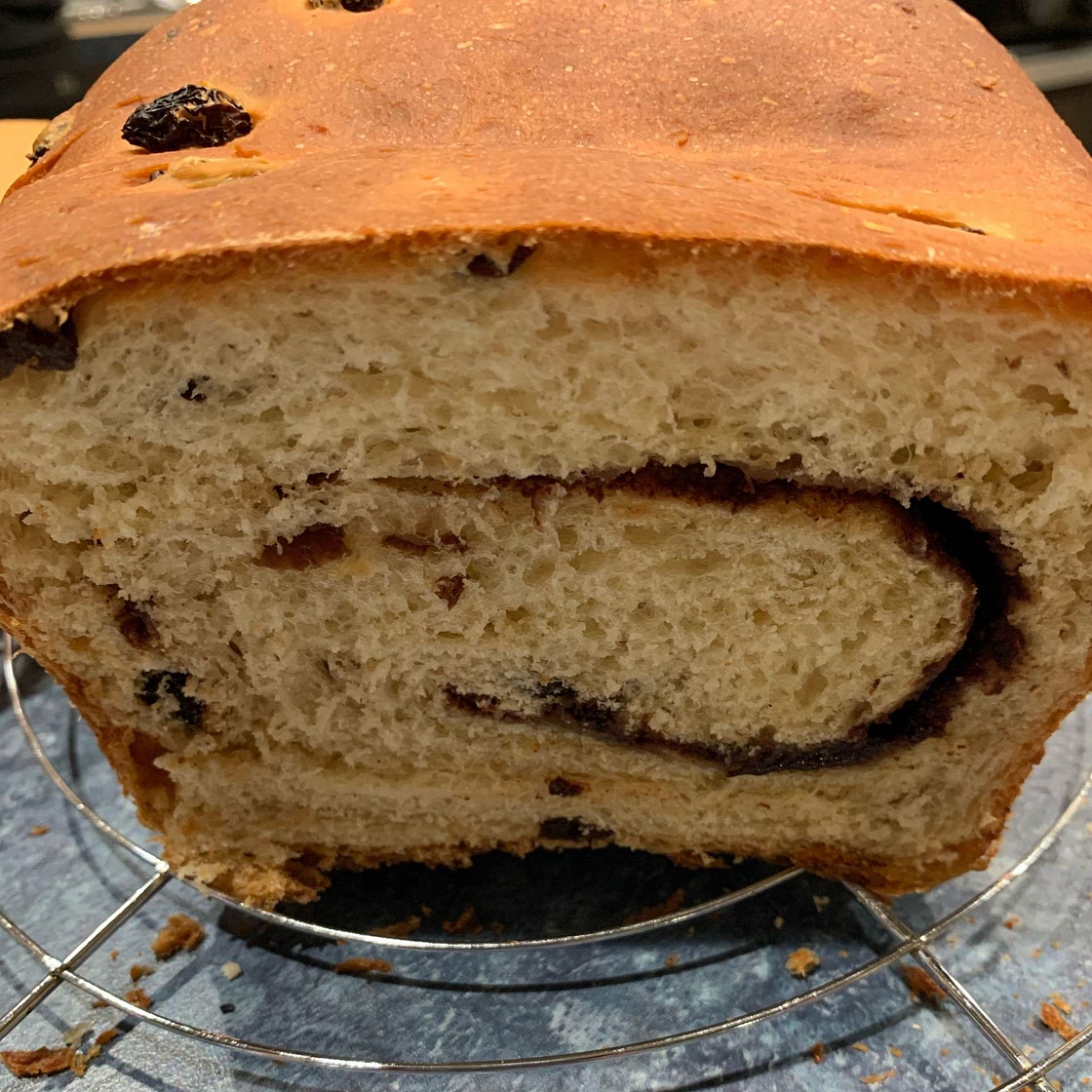 Cinnamon Swirl Raisin Bread