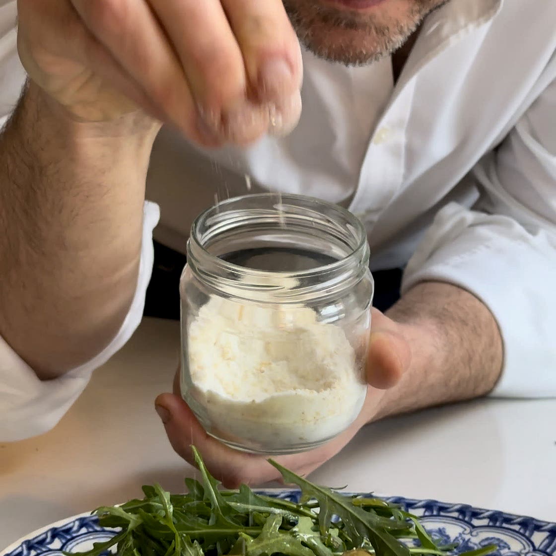 Lemon salt, made from lemon peelings 