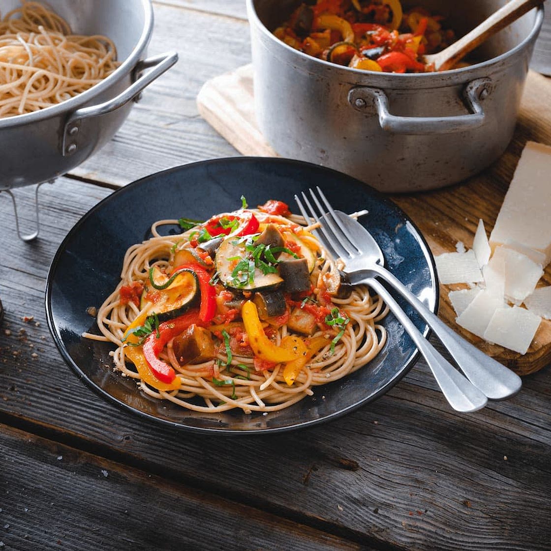 Vollkornspaghetti mit Ratatouille