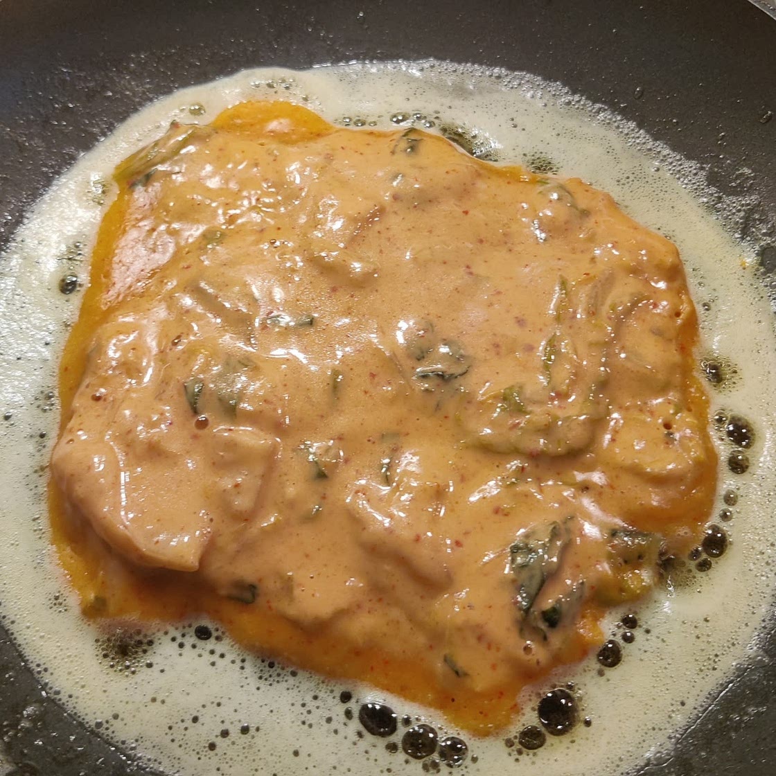 Kimchi pancake (Kimchijeon: 김치전)