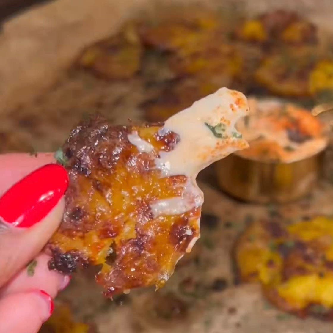 Crispy smashed potatoes 