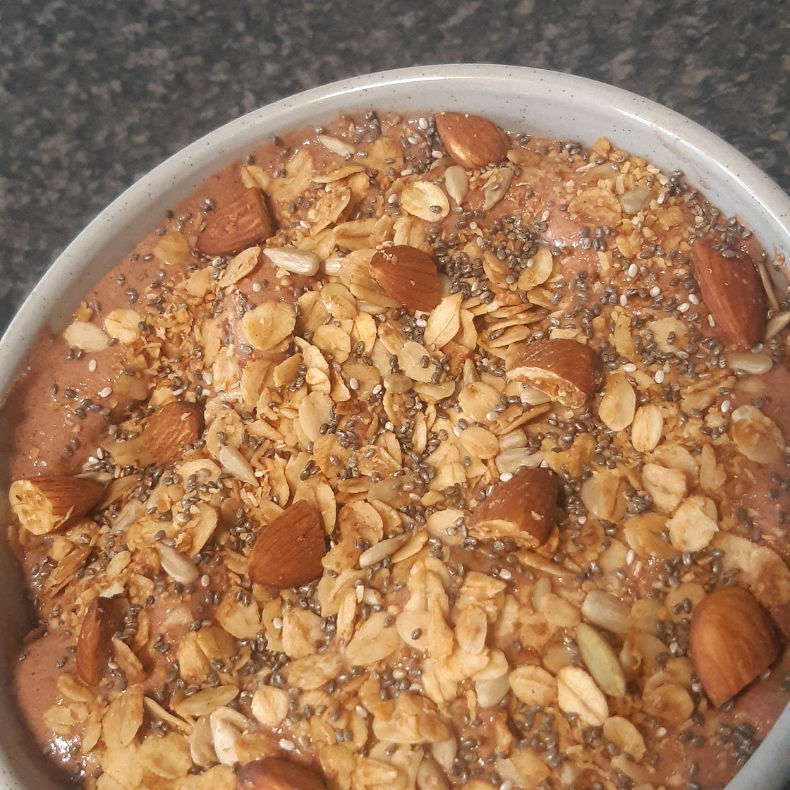 Healthy Chocolate smoothie bowl 🤤