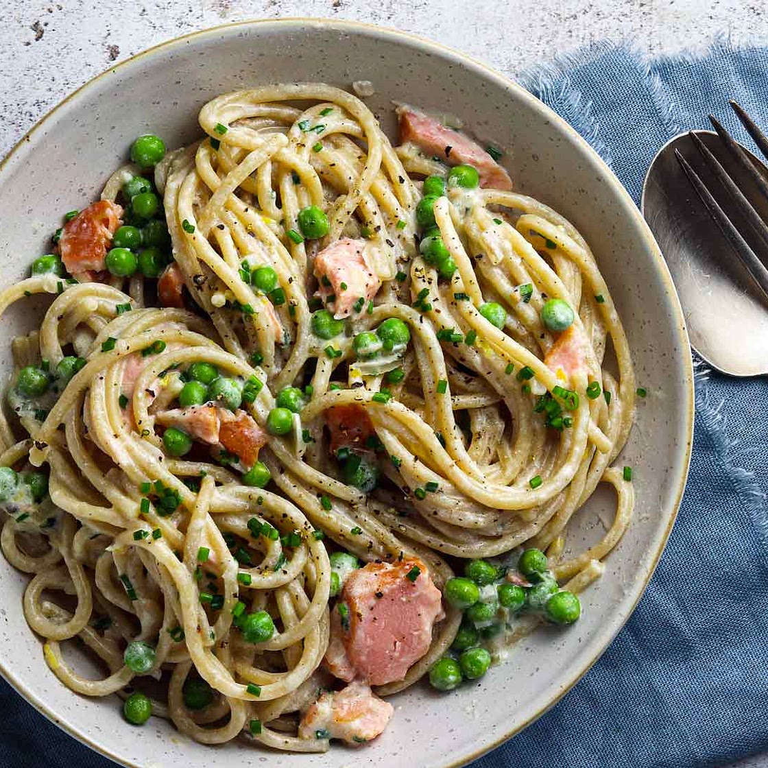 Smoked Mackerel Pasta with Peas and Lemon