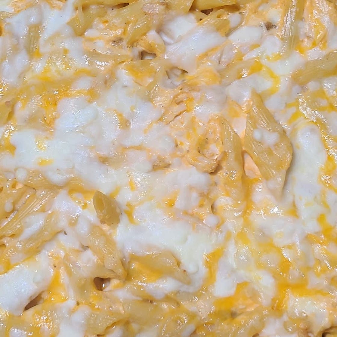 Buffalo Chicken Pasta Bake