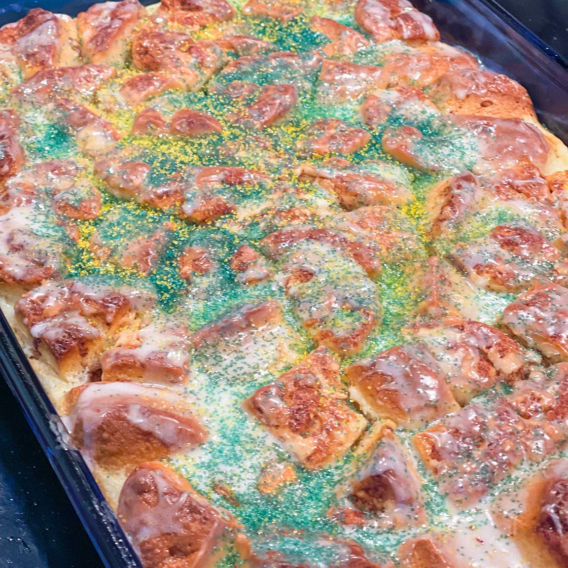 Mardi Gras king cake casserole 