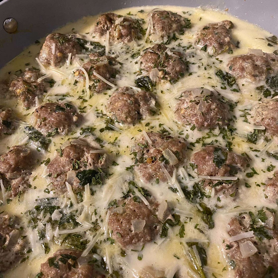 Turkey Meatballs In Creamy Garlic Parmesan Sauce