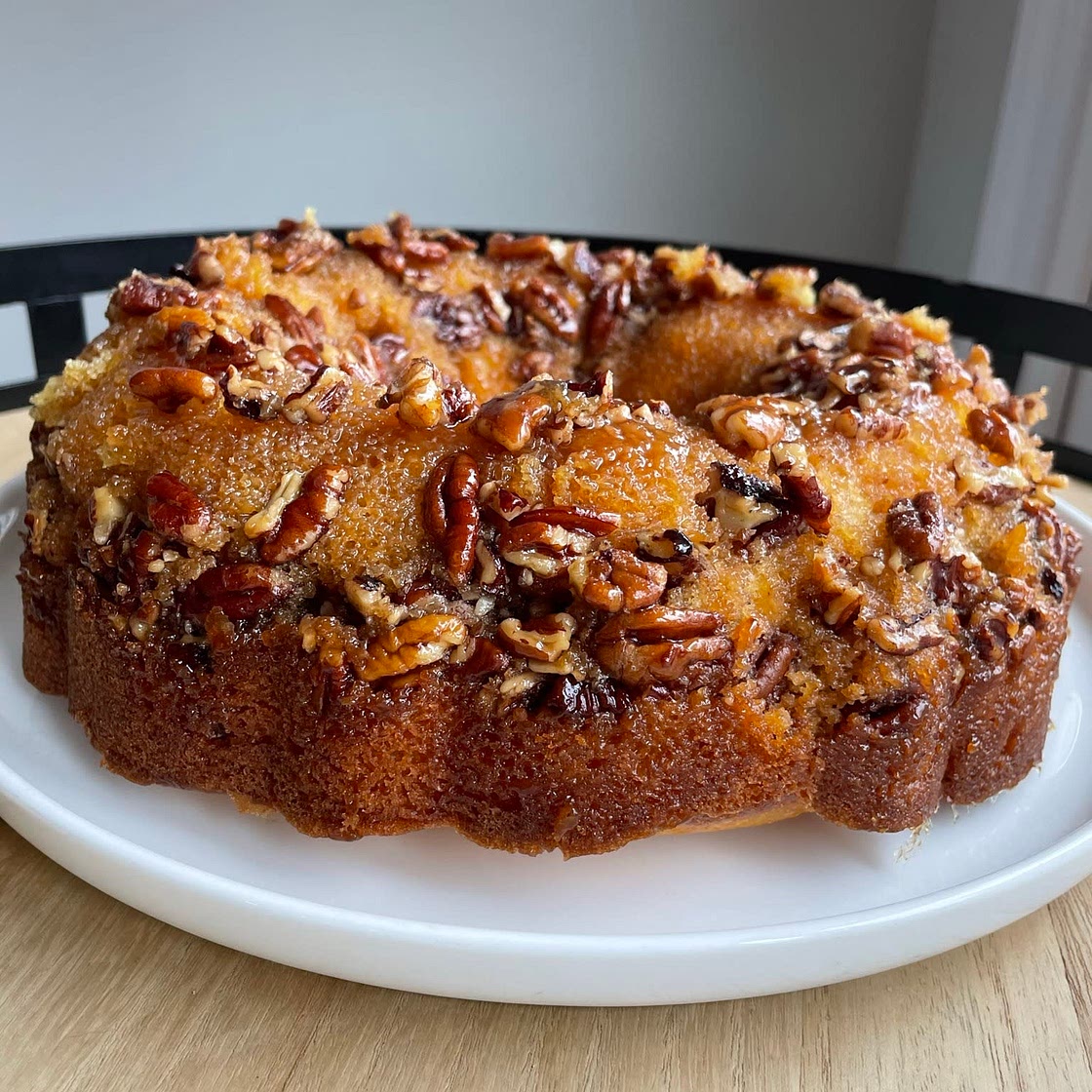 Pecan upside down cake 