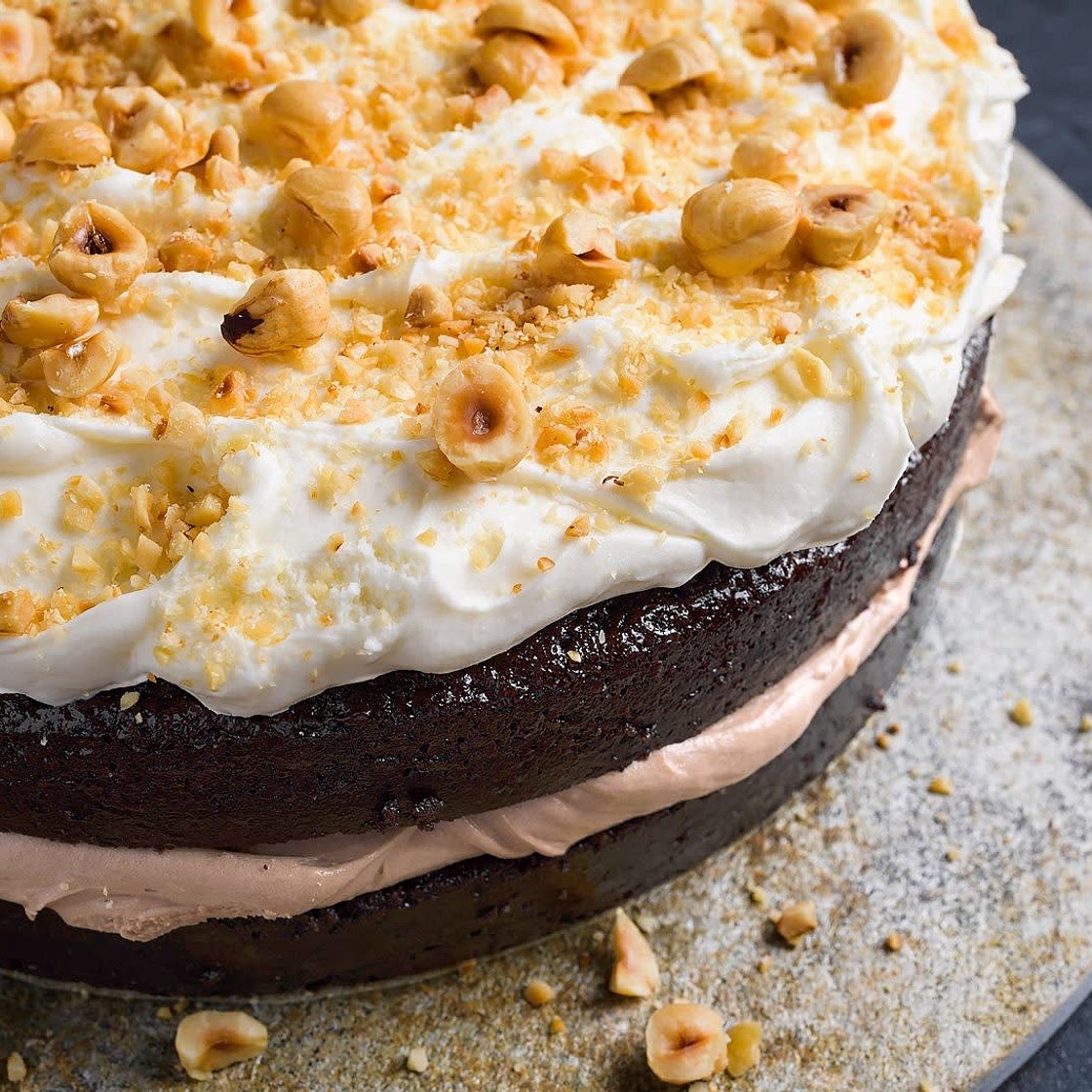 Chocolate Hazelnut Cream Cake