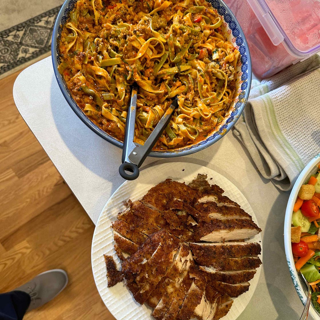 Roasted Red Pepper Alla Vodka Pasta with Cheesy Oregano Breadcrumbs