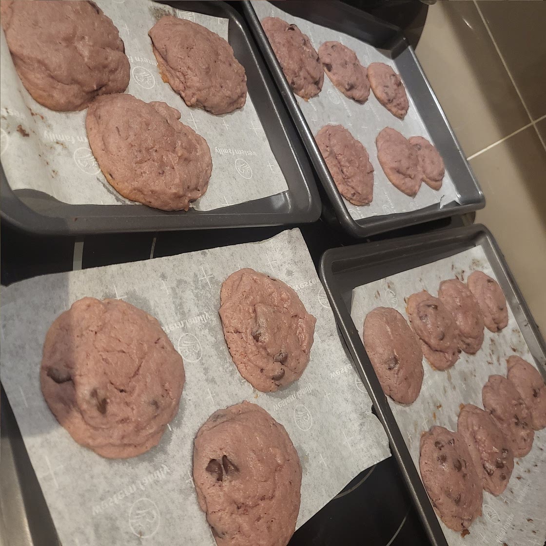 Raspberry Chocolate Chip Cookies