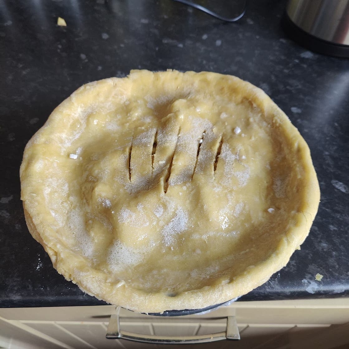 Homemade apple pie