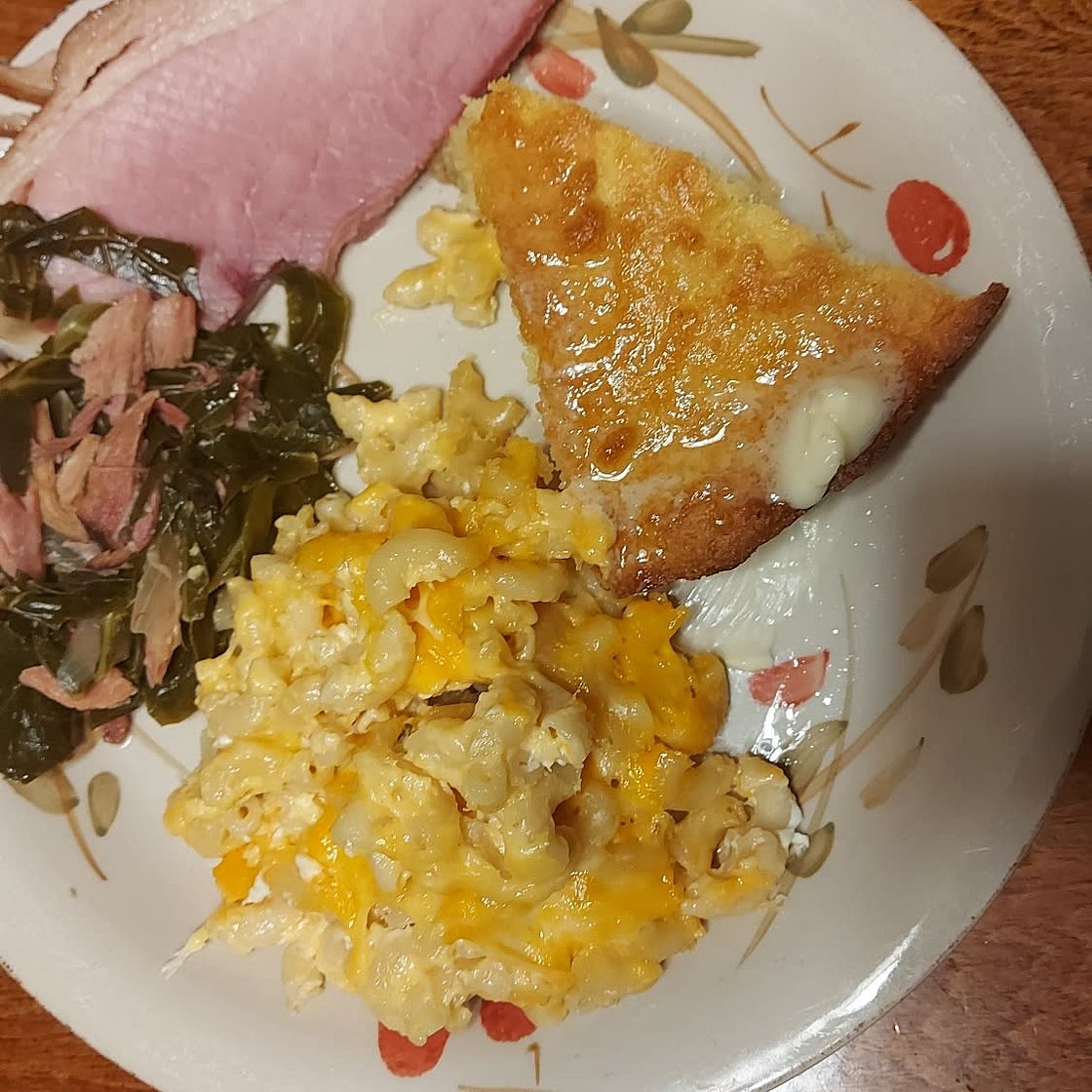 Authentic Southern Baked Macaroni and Cheese