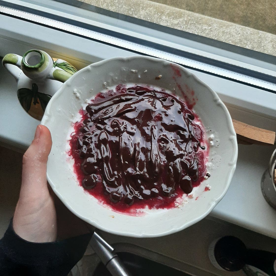 Chocolate shell fit overnight oats