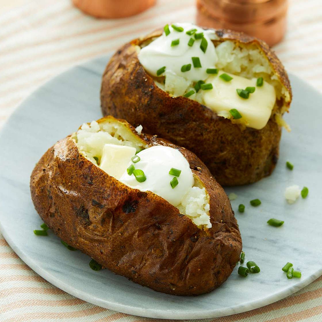 Easy Air Fryer Baked Potatoes
